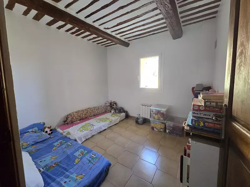 Maison, 275 m²