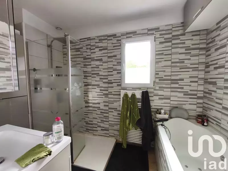 Maison, 127 m²