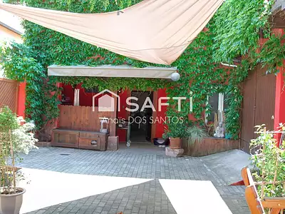 Maison, 242 m²