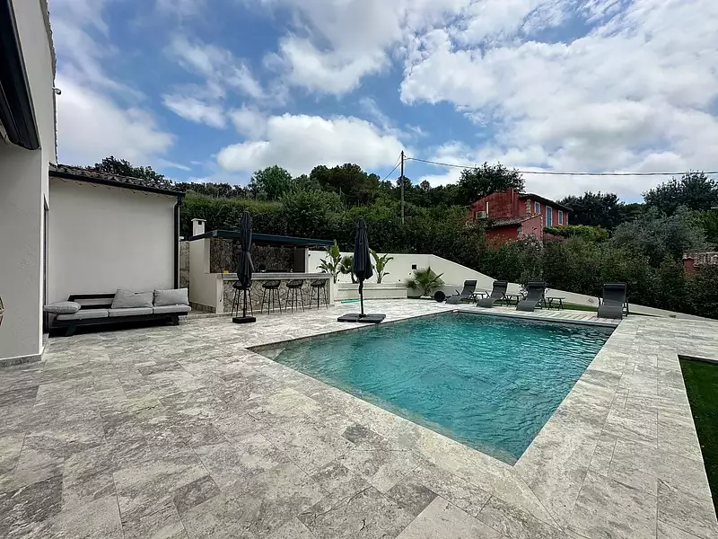 Maison, 157 m²