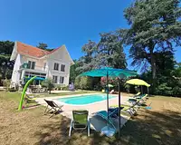 Maison, 250 m²