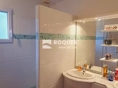 Maison, 159 m²