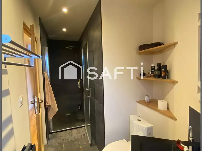 Maison, 77 m²