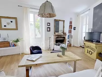 Maison, 184 m²