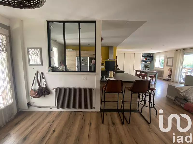 Maison, 163 m²