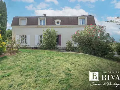 Maison, 250 m²