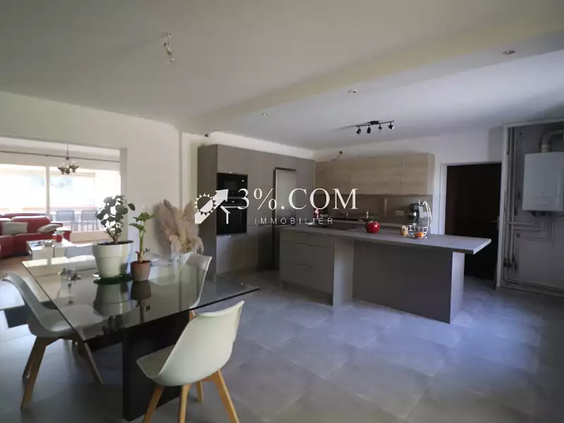Maison, 160 m²