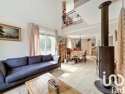 Maison, 166 m²