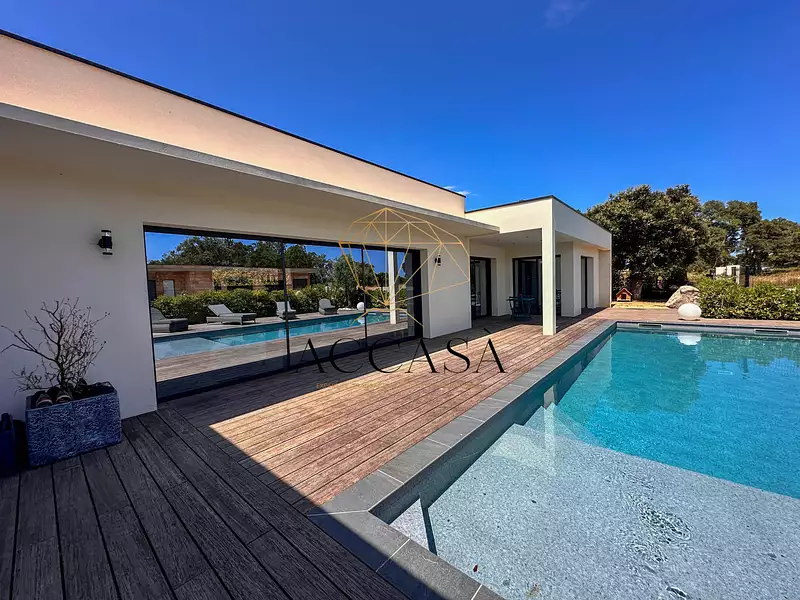 Maison, 152 m²