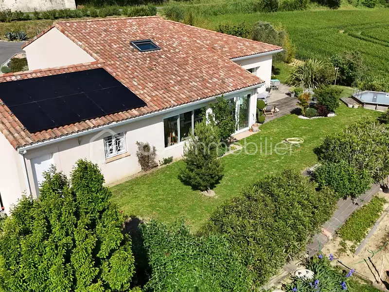 Maison, 177 m²