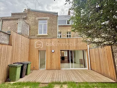 Maison, 235 m²