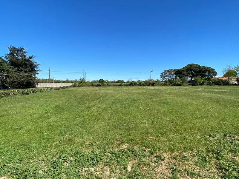Terrain, 1 260 m²