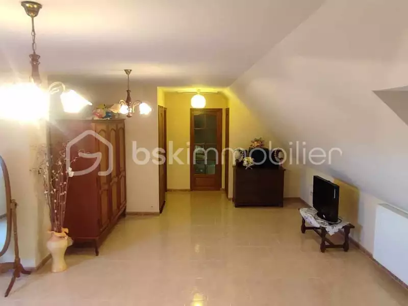 Maison, 175 m²