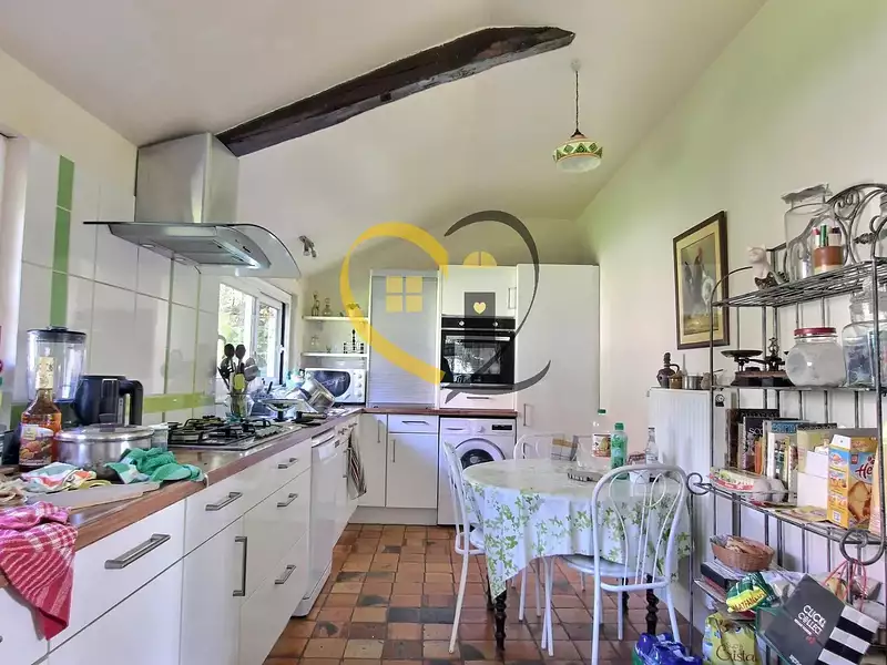 Maison, 180 m²