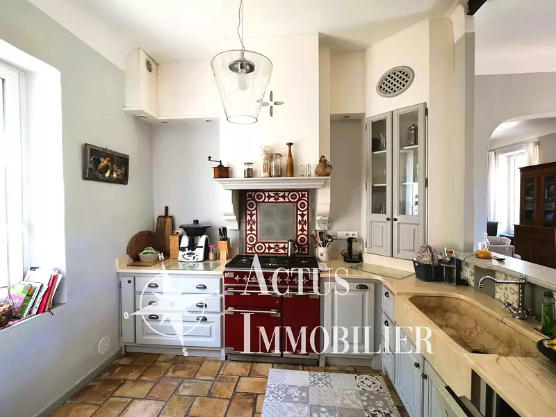 Maison, 145 m²
