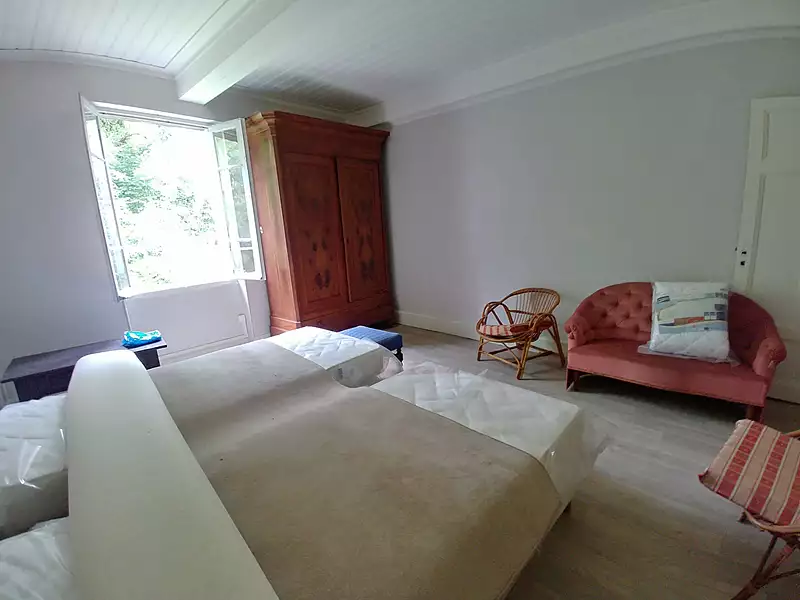 Maison, 210 m²