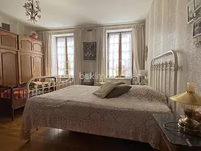 Maison, 195 m²