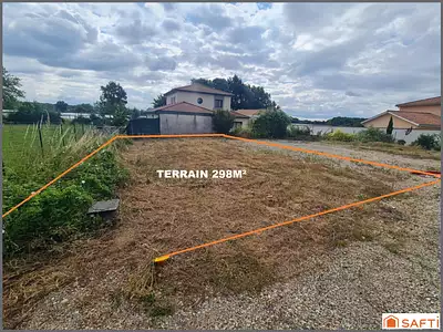 Terrain, 298 m²