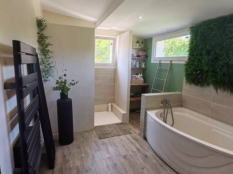 Maison, 148 m²
