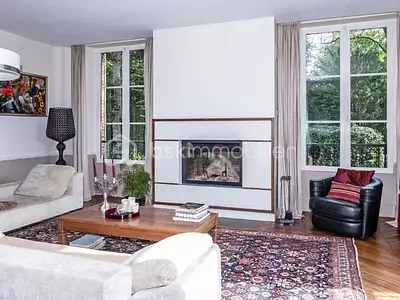 Maison, 213 m²