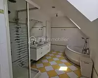Maison, 215 m²