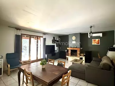 Maison, 93 m²