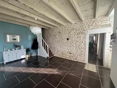 Maison, 281 m²