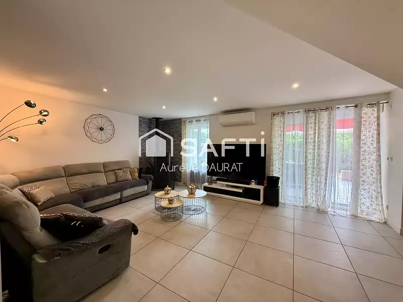 Maison, 158 m²