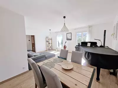 Maison, 121,9 m²