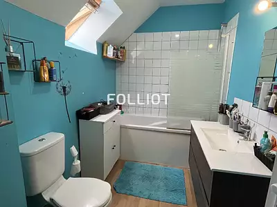 Maison, 166 m²