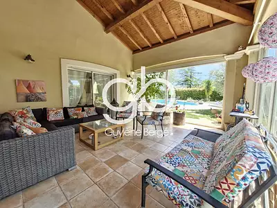 Maison, 192 m²