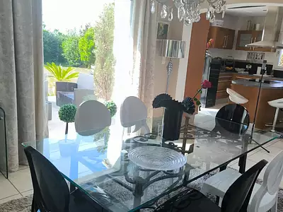 Maison, 146 m²