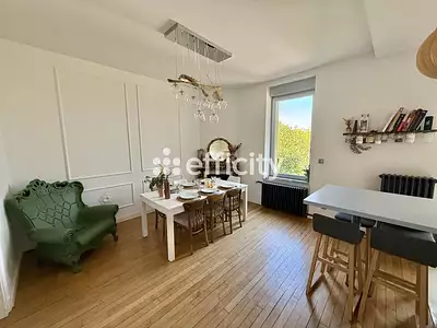Maison, 190 m²