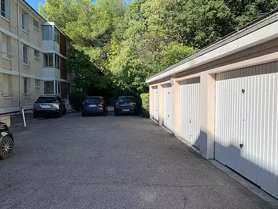 Parking, 13 m²