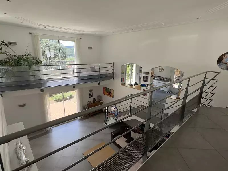 Maison, 230 m²