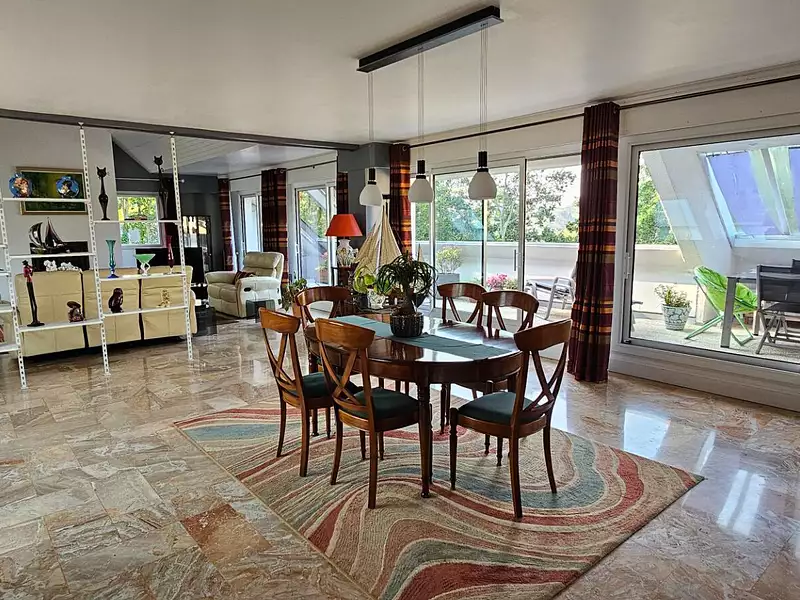 Appartement, 221,77 m²