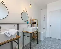 Maison, 268,6 m²
