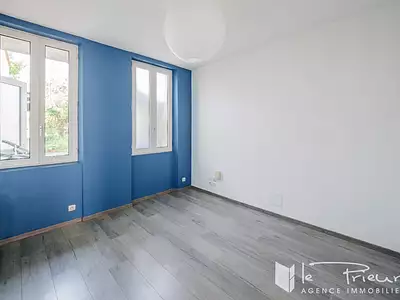 Immeuble, 198,7 m²
