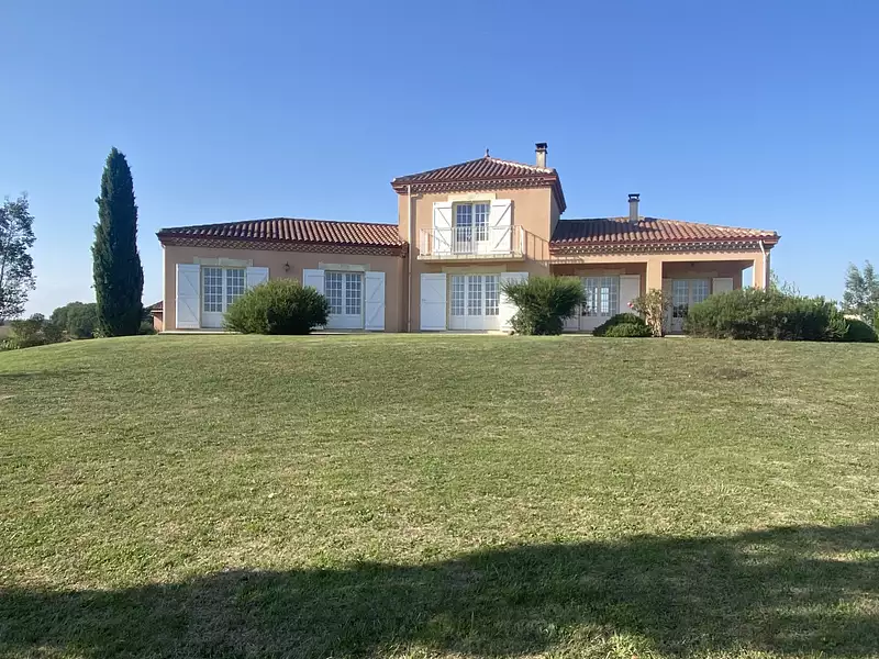 Maison, 162 m²