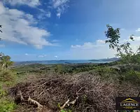 Terrain, 8 900 m²
