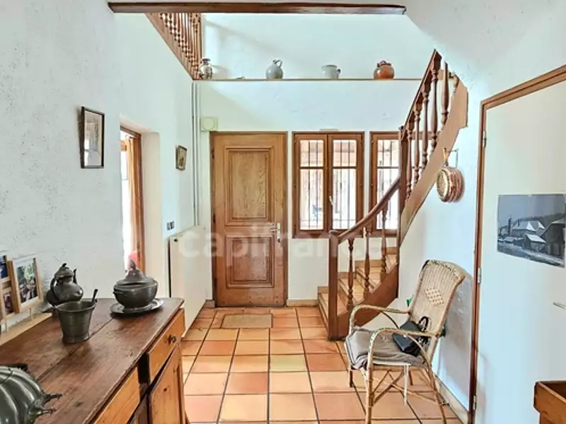 Maison, 196 m²