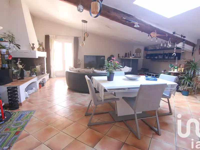 Maison, 195 m²