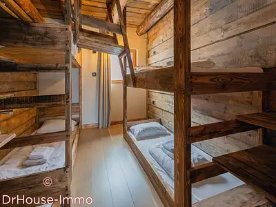 Maison, 342 m²