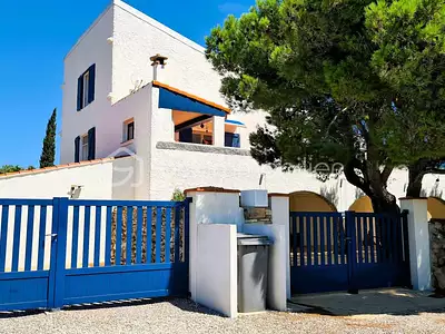 Maison, 248 m²