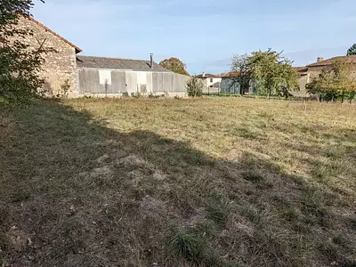 Terrain, 811 m²