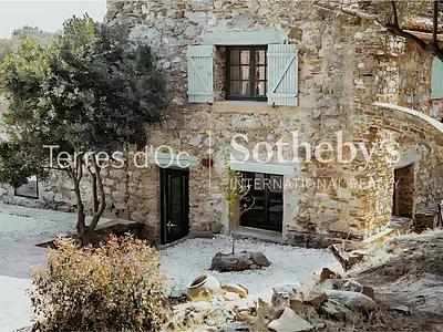 Maison, 240 m²