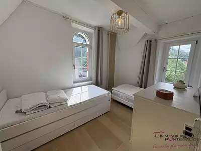 Maison, 280 m²
