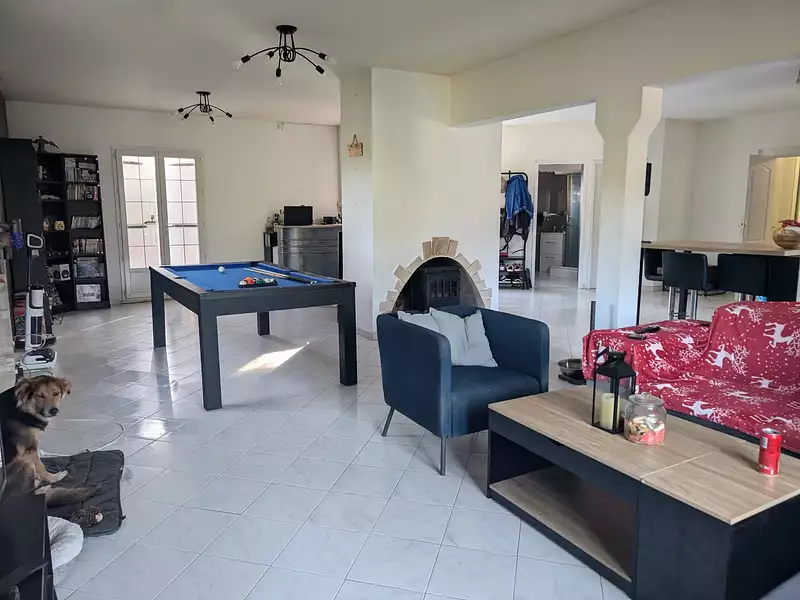 Maison, 145 m²