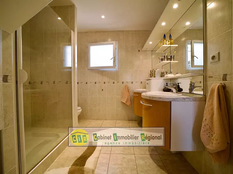 Maison, 160 m²