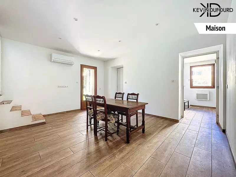 Maison, 170 m²